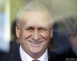Губернатор Сухой хочет снова стать депутатом, - СМИ