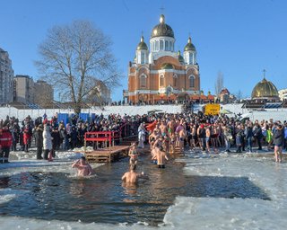 Коли і як святкують Водохреще 2026 в Україні: дата та головні традиції