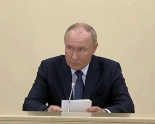 "Масштабная провокация", но без прорыва: Путин отреагировал на события в Курской области (видео)