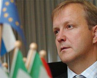 ЕС поддерживает антикризисные меры Греции, но требует их усиления