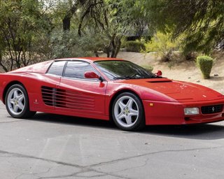 Знахідка за $400 000: у старому гаражі виявили знаменитий суперкар Ferrari 90-х (фото)