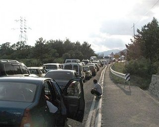 Приезд Путина и Кирилла: пробки на трассе Севастополь-Форос