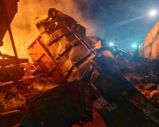 Знищили вагони: ЗС РФ вночі атакували залізницю на Харківщині (фото)