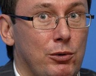 Луценко: Янукович не предъявлял мне никаких требований перед освобождением