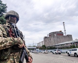 Чекають відправлення на фронт: РФ розмістила "мобіків" і курсантів на території ЗАЕС