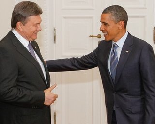 Сюжет дня. Репрессивная резолюция: В Конгрессе США готовятся закрыть границы для Януковича