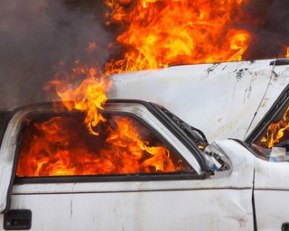 В Крыму подорвали авто военного: он служил на аэродроме, — росСМИ (фото)