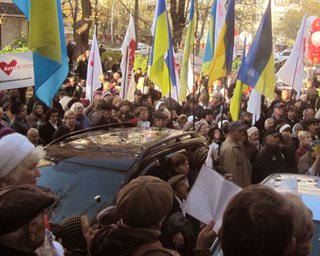 Оппозиционеры потребовали от МВД вернуть отобранные палатки