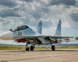 Вдруг вспыхнул и сгорел: в России уничтожен многоцелевой истребитель Су-30СМ, — ГУР