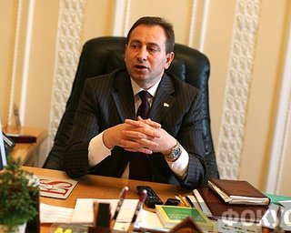 Томенко: ПР возрождает "черные доски" времен Голодомора