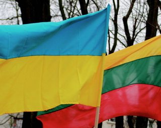 Литовские парламентарии заступились за Украину перед Венгрией