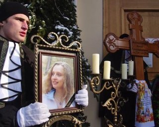 В Одессе похоронили драматурга Яблонскую, погибшую в Домодедово
