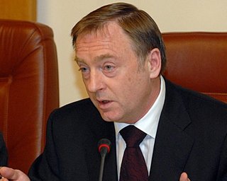 В Минюсте вдвое сократили число подразделений