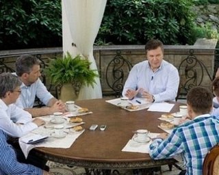 Янукович: Мы сняли с повестки дня вступление Украины в НАТО