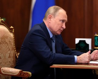 Путін загнаний у кут, російську кампанію на Донбасі вже закінчено, — Newsweek