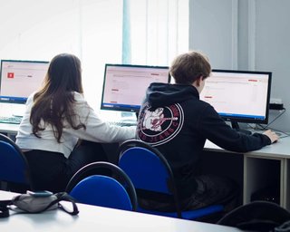 У Львові випускниця ліцею набрала 600 балів за результатами НМТ: як їй це вдалося