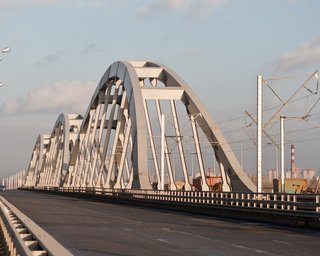 "Укравтодор" и "УЗ" подписали меморандум о достройке Дарницкого моста в Киеве