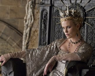 Кинопремьеры недели: Триллер Прометей, Белоснежка и охотник, две драмы 