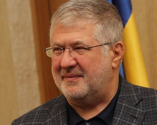 Коломойский через суд хочет вернуть себе акции Приватбанка