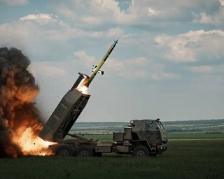 Виснажити російські сили: західні експерти зауважили зміни в тактиці наступу ЗСУ