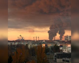 У Новокуйбишевську Самарської області НПЗ горить одразу в 11 місцях