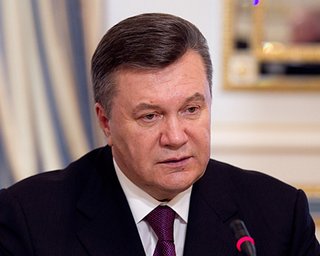 Янукович ветировал изменения в закон о защите персональных данных
