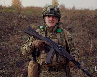 "Другий день народження": боєць ЗСУ зробив тату в спогад про "диво" на фронті (фото)