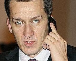 Избирательный штаб сына Азарова возглавил чиновник, подозреваемый во взяточничестве, - СМИ