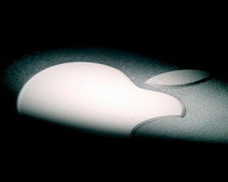 Apple запатентовала технологию, позволяющую заряжать смартфон от его вибраций