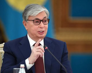 "Путин проявил максимальную гибкость": президент Казахстана прокомментировал войну в Украине