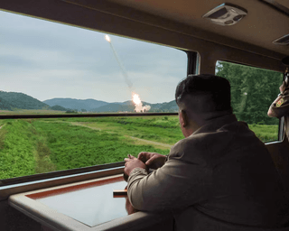 КНДР значно збільшила виробництво ракет для Росії: нові супутникові фото