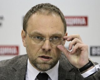 Власенко: Законопроект Мищенко - не о лечении Тимошенко