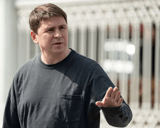 Послухати казки "Росатому": Подоляк розкритикував поспішний візит МАГАТЕ на ЗАЕС