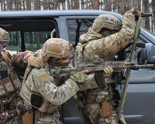 Окупантам в Авдіївці могли допомагати "ждуни": в Україні ще є "сплячі агенти" РФ (відео)
