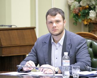Рада отправила в отставку министра инфраструктуры Владислава Криклия