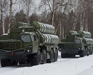 Целый дивизион ПВО: россияне разместили ЗРК С-400 и РЛС в Сакском районе, — Атеш (видео)