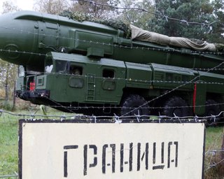 Пуск "Орешника": угроза атаки баллистикой продлится еще больше недели, — военкор