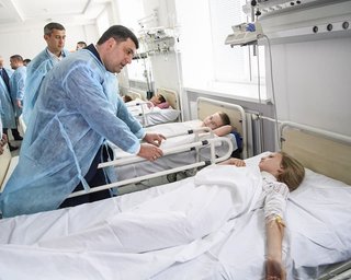 Отравление в Черкассах: в больнице все еще находятся 18 детей и 3 учителя
