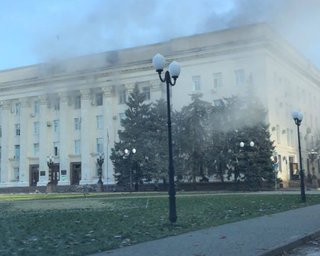 ЗС РФ знову обстріляли центр Херсона, відомо про двох загиблих