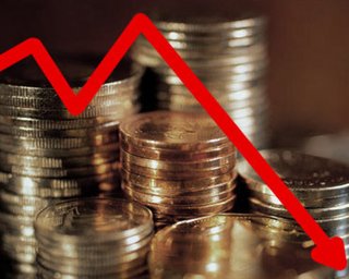 Банки скрывают половину убытков от финкризиса, - МВФ