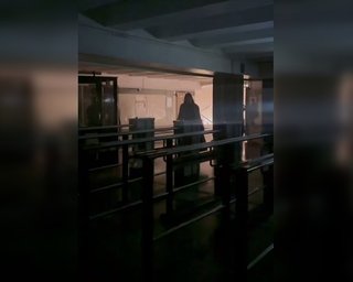 Екстрені відключення у Києві: зупинився електротранспорт, в метро зникло світло (відео)