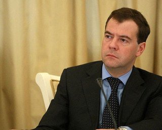 Медведев прибыл в Дагестан разбираться с терактами