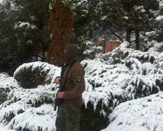 К Новоазовску стягивается живая сила и техника боевиков, - полк Азов