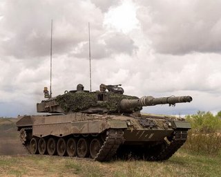 "Жодних обмежень": Канада дозволила Україні застосовувати свою зброю на території РФ