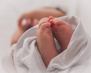 Батьки покинули дитину на Різдво та втекли: що сталось та як вдалось упіймати подружжя