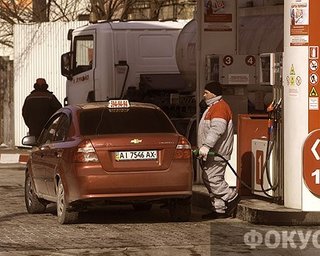 Цены на бензин и дизтопливо временно возрастут на 10 коп