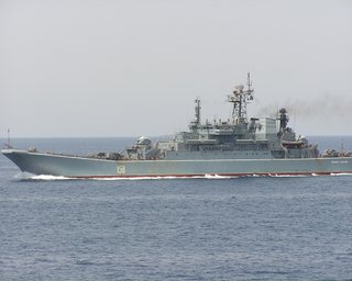 Пішов на дно: дрони ГУР атакували російський ВДК "Цезарь Куников", — ЗМІ (фото, відео)