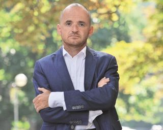 Как хирург Александр Линчевский учит спасать жизни в зоне АТО