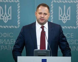 Заявления Фокина по Донбассу полностью не отражают официальной позиции Украины, – Ермак