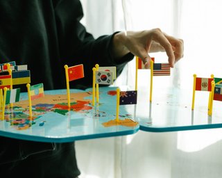Як ділитиметься світ у ХХІ столітті: чи можуть бути ефективними альянси без участі США